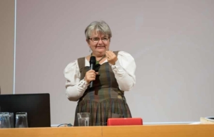 Interjú Pécsi Rita: nyolcszázszorosára növekedett a figyelemzavaros fiatalok száma Közzétéve 2022-07-15 Szerző: Szerk. Uzsalyné Pécsi Rita neveléskutató előadást tart a BJHF-en - Fotó: Győri Egyházmegye Sajtóiroda